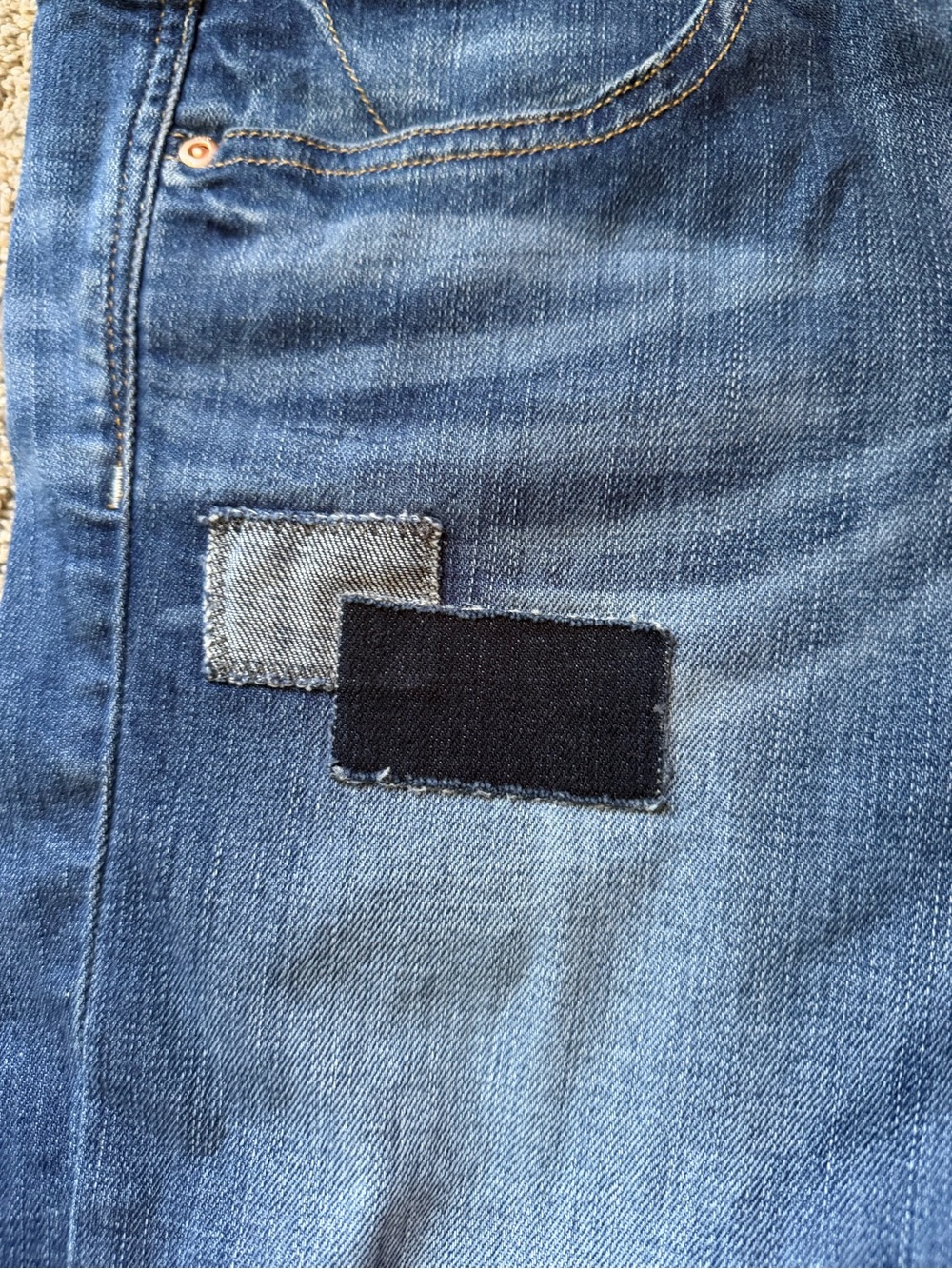 Gap women’s Patchwork low rise Slim Fit Jeans - Blue - Picture 3 of 6